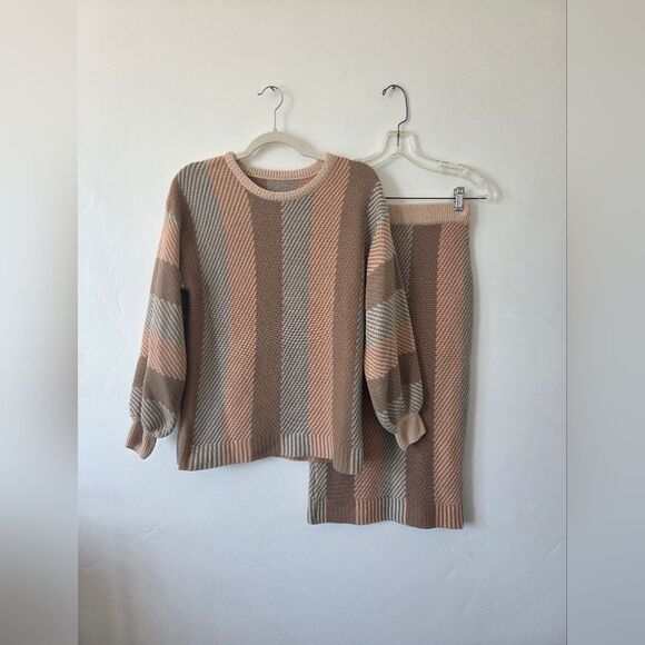 Sweater Skirt Set Chunky Knit Sand Earth Tones Coordinating Monochrome Old Money - Picture 2 of 6